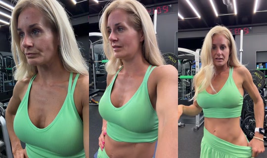 bambi528_ TikTok Live — Oct 6, 2026, 3:59 PM