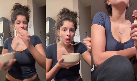 baybeelyss TikTok Live — Oct 7, 2026, 12:01 AM