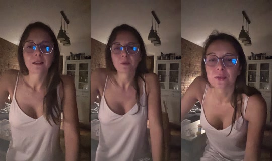 beataniebeata_ TikTok Live — Oct 7, 2026, 7:53 PM
