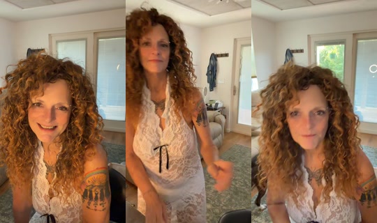 beautiful_boomer_61 TikTok Live — Oct 4, 2026, 12:31 PM
