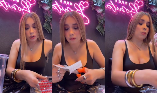 bebabaez TikTok Live — Aug 22, 2026, 11:32 PM