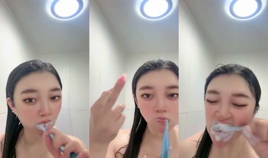 bebebaby19 TikTok Live — Oct 2, 2026, 2:02 PM
