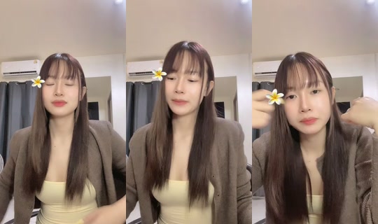 bee_976 TikTok Live — Oct 2, 2026, 9:43 PM