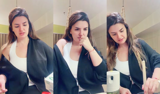 begumpolat TikTok Live — Oct 4, 2026, 3:55 PM