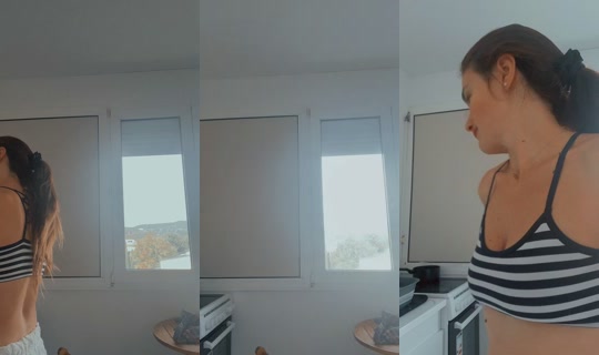 bekas129 TikTok Live — Oct 4, 2026, 11:29 AM