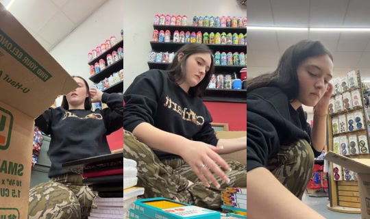 bella._spam.zzz TikTok Live — Sep 8, 2026, 3:05 PM