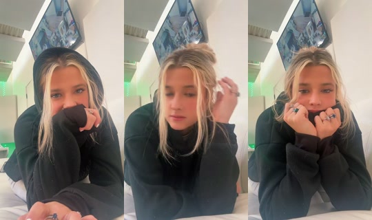 bella_mischenko TikTok Live — Sep 26, 2026, 1:02 PM