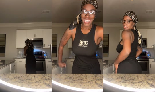bellablaq TikTok Live — Oct 4, 2026, 2:18 PM