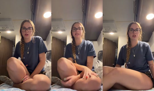 bethanie_devane TikTok Live — Oct 4, 2026, 12:49 AM