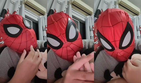 bia_t0rres TikTok Live — Oct 8, 2026, 4:20 AM