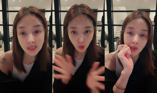 binwoos1011 TikTok Live — Aug 30, 2026, 1:21 PM