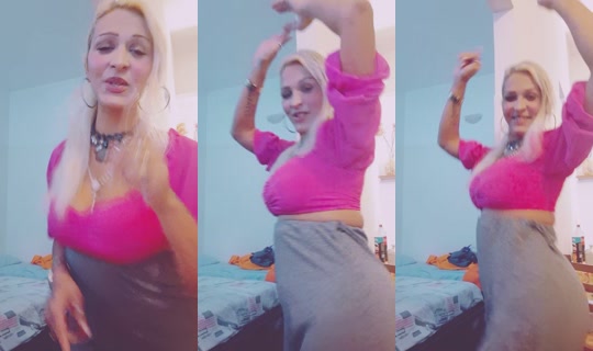 biondina868 TikTok Live — Oct 3, 2026, 7:41 PM
