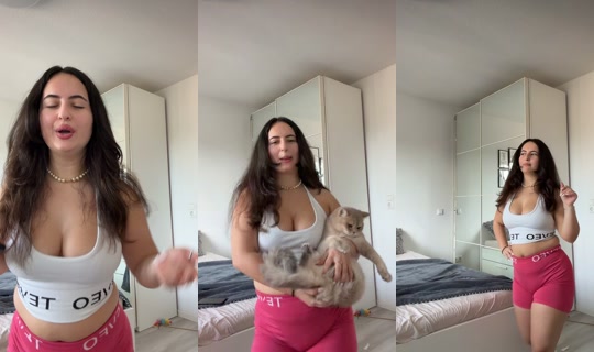 bkh.monclaire TikTok Live — Oct 3, 2026, 11:56 AM