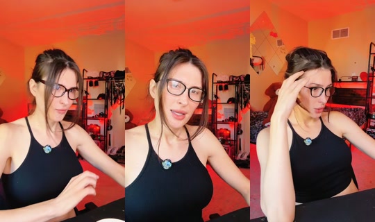 blackate.x TikTok Live — Oct 4, 2026, 2:48 PM