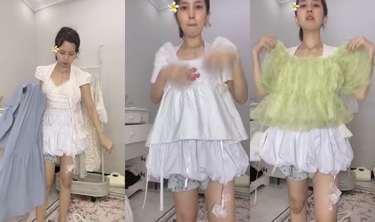 blessedballelina TikTok Live — Aug 22, 2026, 2:19 PM