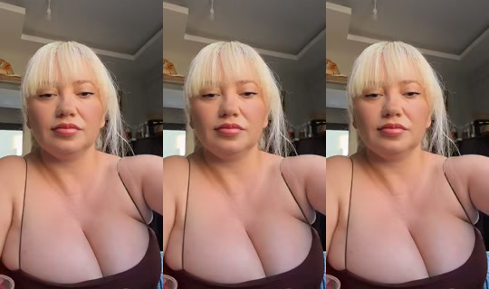 blonde.235 TikTok Live — Oct 4, 2026, 2:59 PM