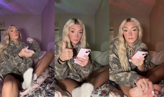 blondegirlkells TikTok Live — Aug 24, 2026, 11:33 PM