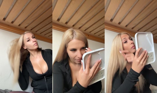 blondnka01 TikTok Live — Aug 30, 2026, 2:22 PM