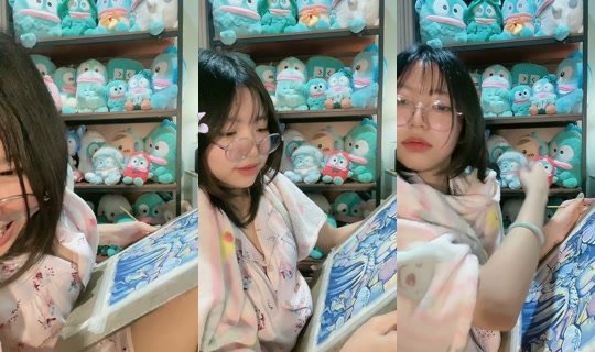 blue_tomatoo TikTok Live — Sep 25, 2026, 8:34 AM