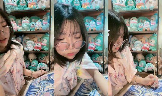 blue_tomatoo TikTok Live — Sep 25, 2026, 9:50 AM