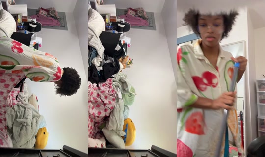 boiledstrawberry TikTok Live — Oct 2, 2026, 8:05 PM