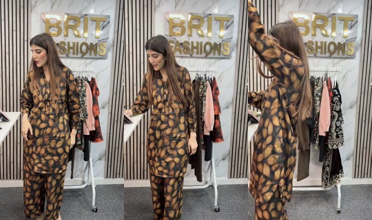 brit_fashion TikTok Live — Oct 4, 2026, 10:22 AM