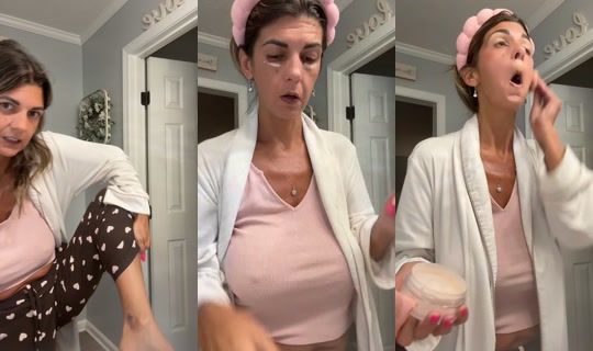 brown_eyed_girl221 TikTok Live — Aug 24, 2026, 10:27 AM
