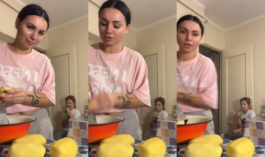 budkonastya___ TikTok Live — Aug 25, 2026, 5:56 PM
