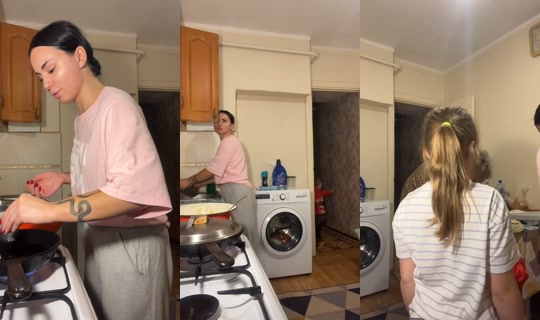 budkonastya___ TikTok Live — Aug 25, 2026, 6:11 PM