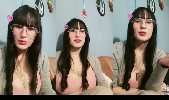 camii_7.5 TikTok Live — Aug 25, 2026, 5:52 AM