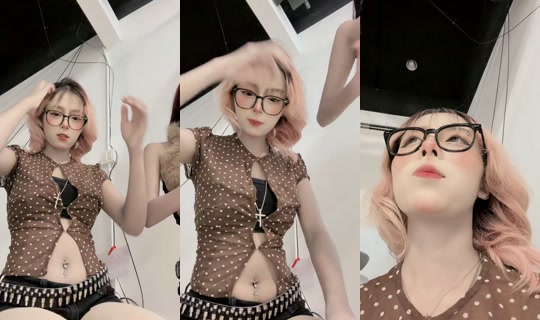 candy15581 TikTok Live — Oct 2, 2026, 4:47 AM