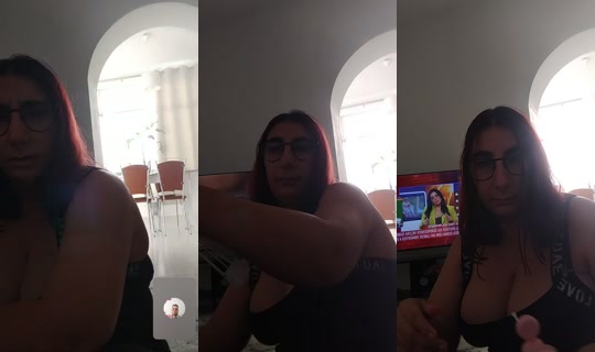 carinasousa2000 TikTok Live — Oct 2, 2026, 4:13 PM