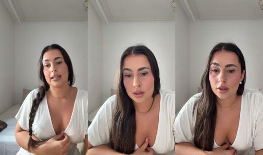 carlabonals TikTok Live — Sep 22, 2026, 3:22 PM