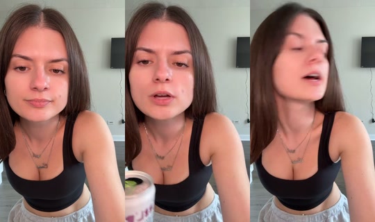 carleehosch TikTok Live — Sep 1, 2026, 7:15 PM