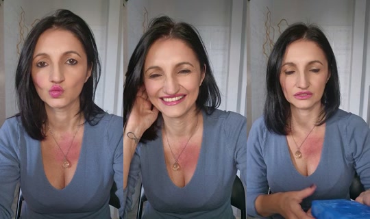 carmen_79_ TikTok Live — Oct 4, 2026, 3:05 PM