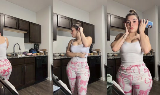 carolainaldana28 TikTok Live — Aug 28, 2026, 10:02 PM