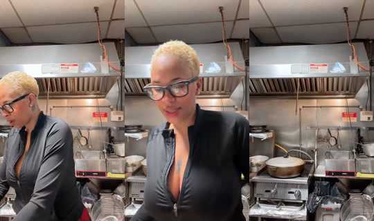 carolina198621 TikTok Live — Oct 8, 2026, 3:22 AM