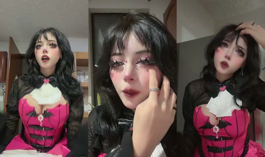 caroline_xdc TikTok Live — Oct 3, 2026, 4:21 AM