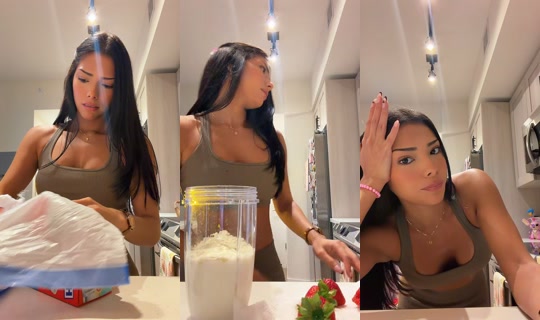 carolinevelss TikTok Live — Oct 5, 2026, 10:18 PM