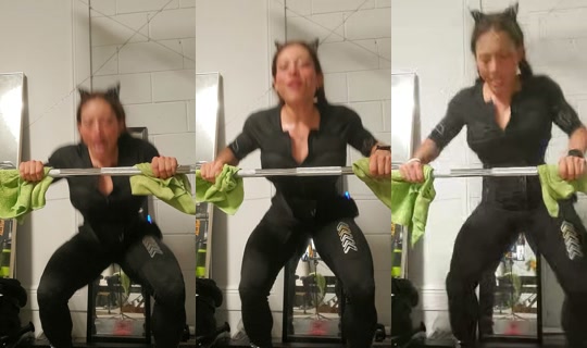 carolynefit_ TikTok Live — Oct 2, 2026, 5:46 PM