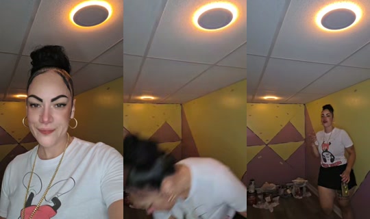 carolynlabella10 TikTok Live — Oct 4, 2026, 6:13 AM