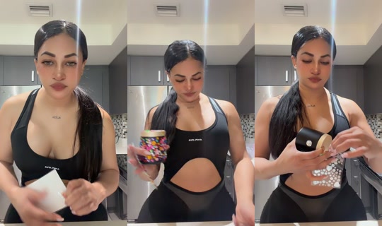 carolynt__ TikTok Live — Oct 2, 2026, 10:26 PM