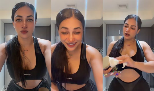carolynt__ TikTok Live — Oct 2, 2026, 11:16 PM
