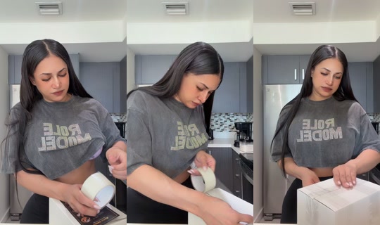 carolynt__ TikTok Live — Oct 6, 2026, 1:23 PM