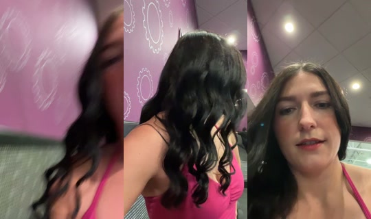 cassiedianne TikTok Live — Oct 6, 2026, 11:15 AM