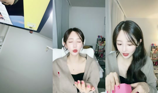cccsang TikTok Live — Oct 7, 2026, 12:47 PM