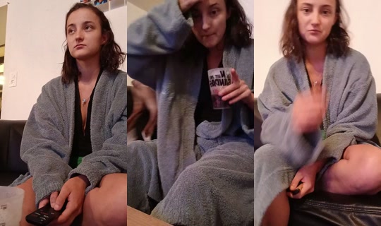 celineastorgues2003 TikTok Live — Oct 1, 2026, 3:38 AM