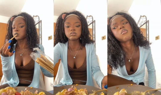 charlenne_ TikTok Live — Sep 30, 2026, 1:02 PM