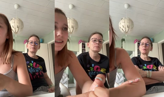 charlotte.offiziell TikTok Live — Aug 30, 2026, 3:08 PM