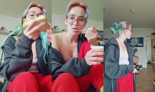 charlyy_thc TikTok Live — Oct 2, 2026, 9:42 AM